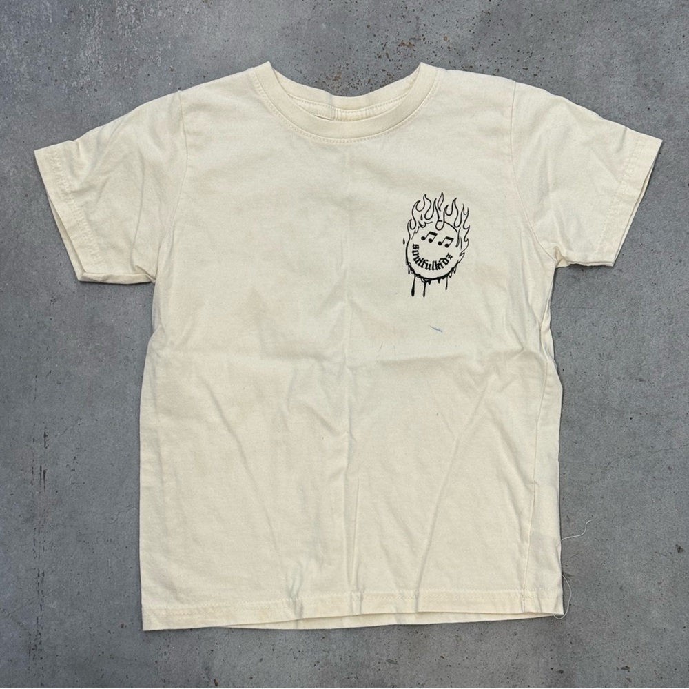 Boys Graphic Flame Music Tee – Size 5